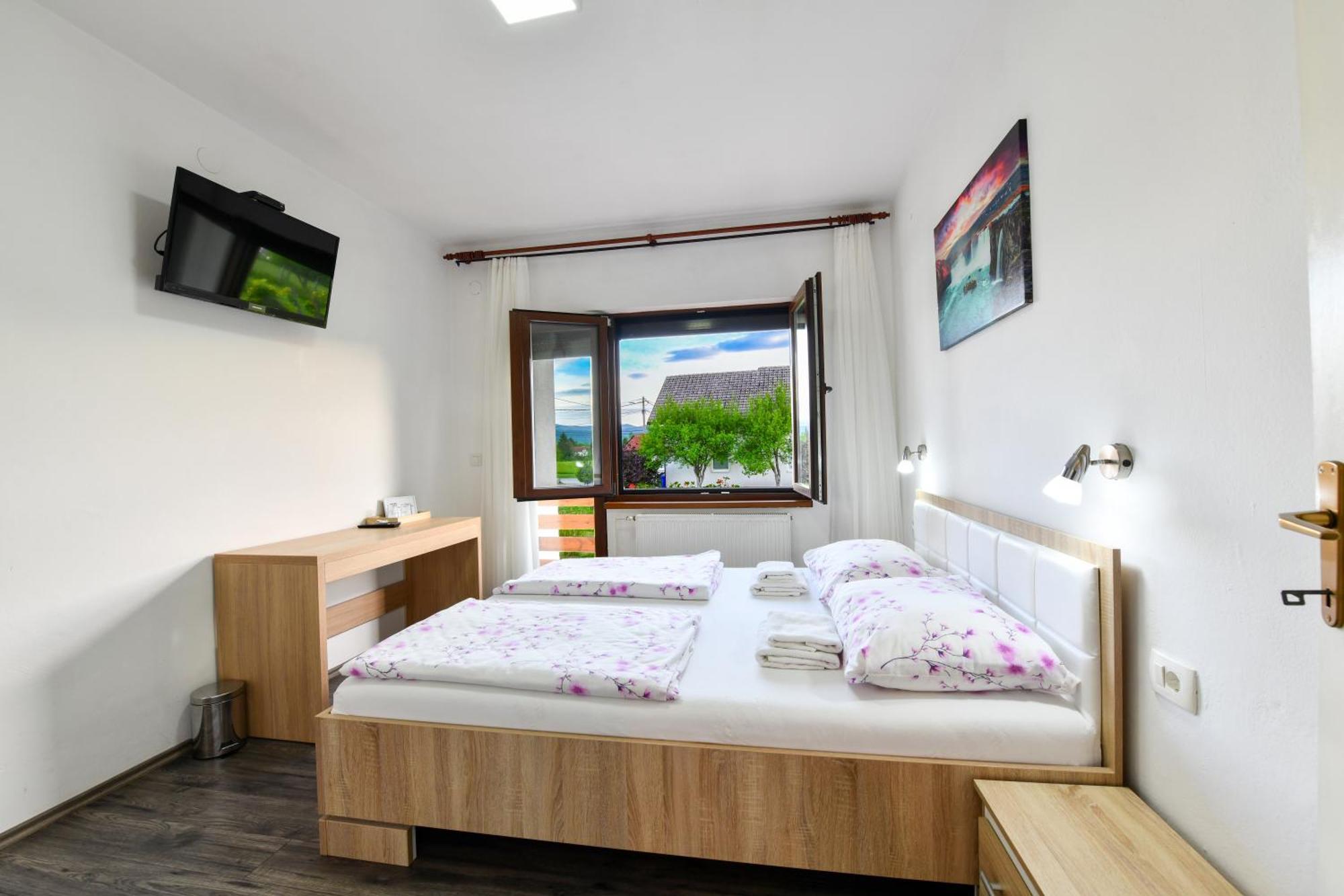 Hotel House Turkalj Grabovac  Esterno foto
