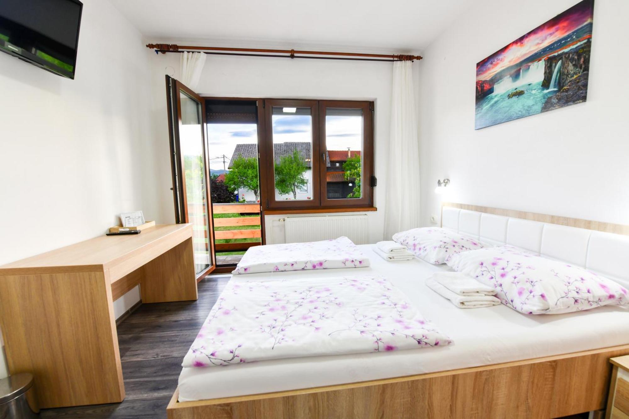 Hotel House Turkalj Grabovac  Esterno foto