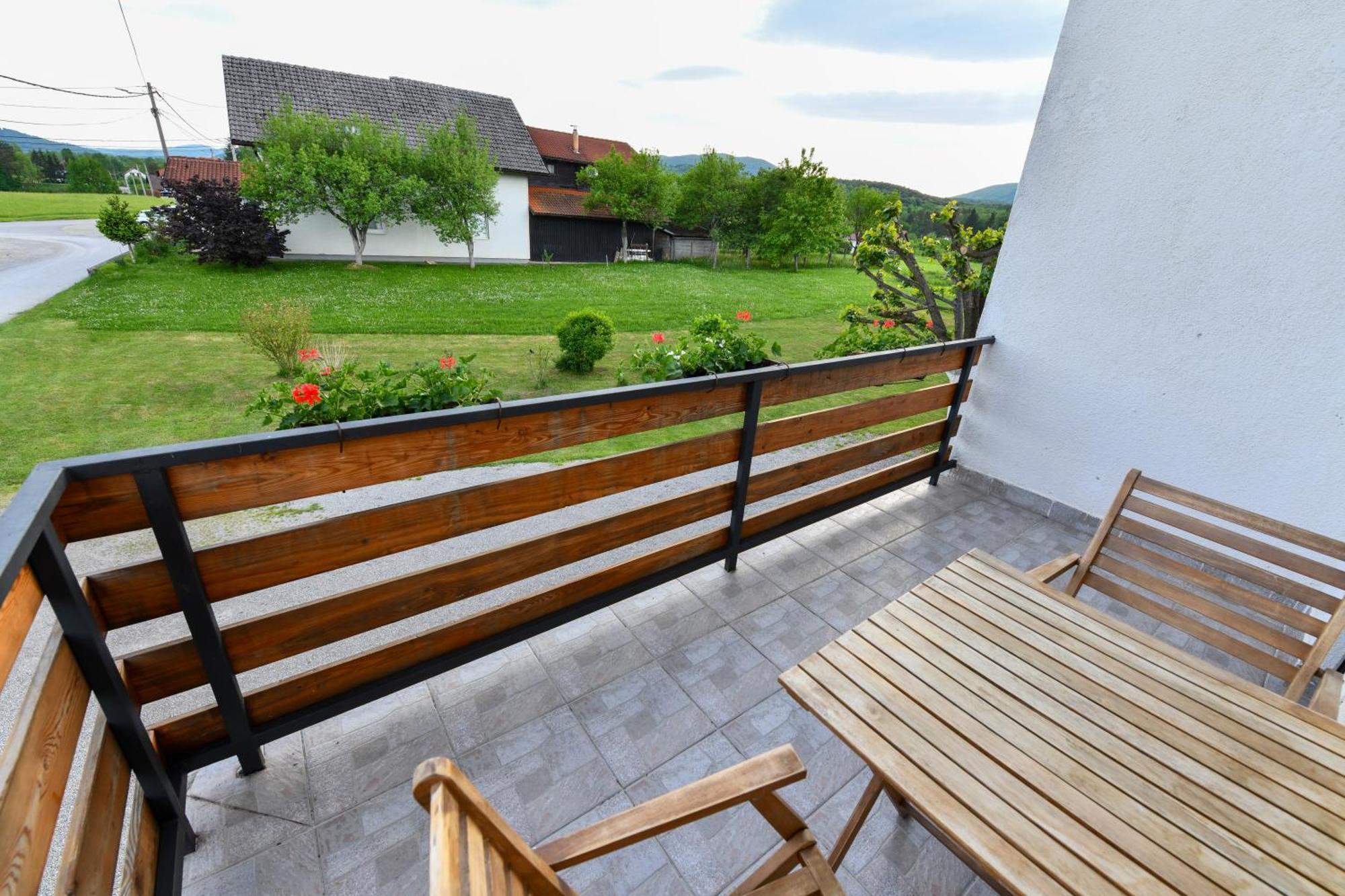 Hotel House Turkalj Grabovac  Esterno foto